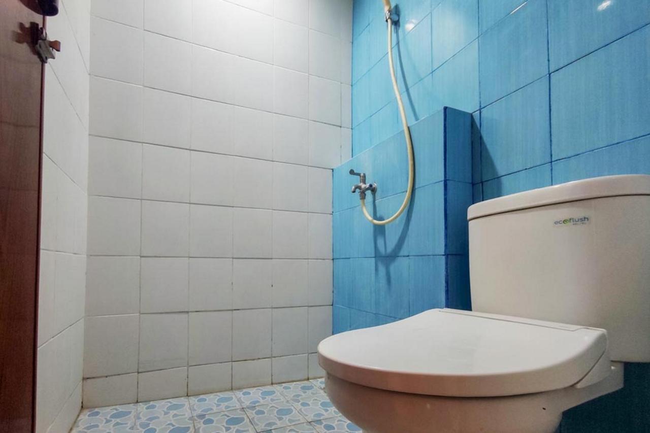 Chandra Graha Guesthouse Palu Kültér fotó