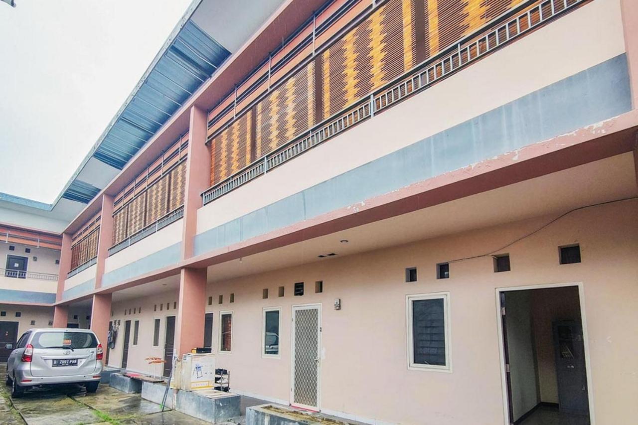 Chandra Graha Guesthouse Palu Kültér fotó